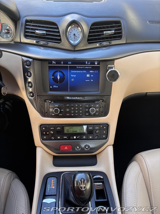 Maserati GranTurismo 2011