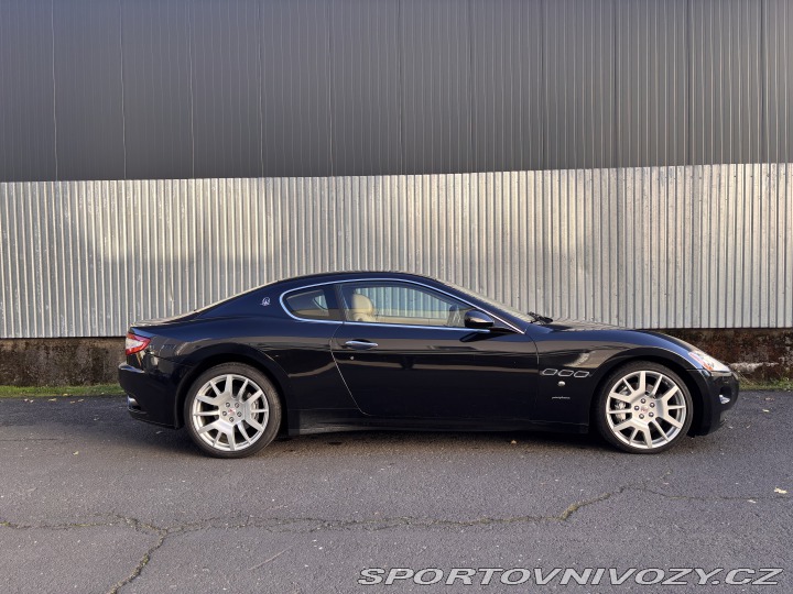 Maserati GranTurismo 2011