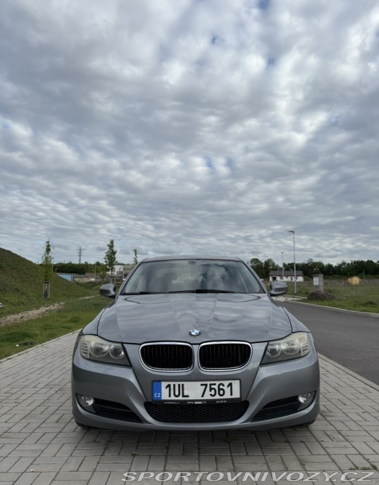 BMW 3 320i