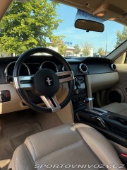 Ford Mustang Ford Mustang 4.0 V6 (2005 2005