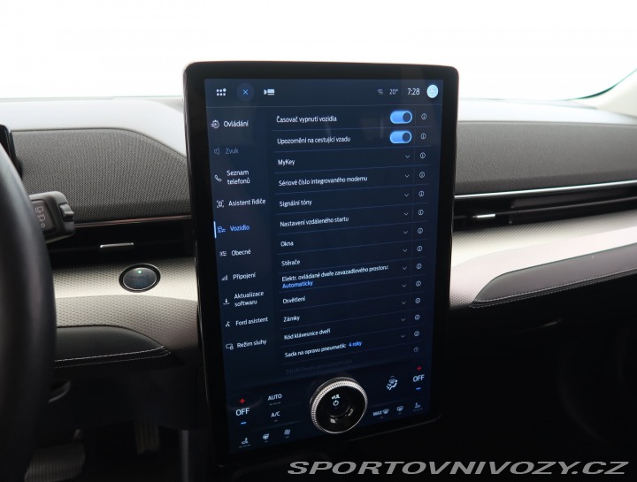 Ford Mustang Mach-E  Standard Range RW 2021