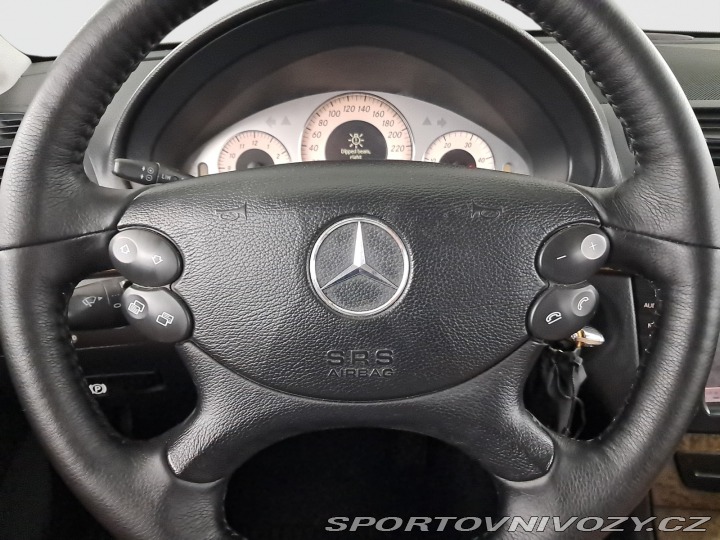 Mercedes-Benz E Avantgarde E 320 CDI 2006