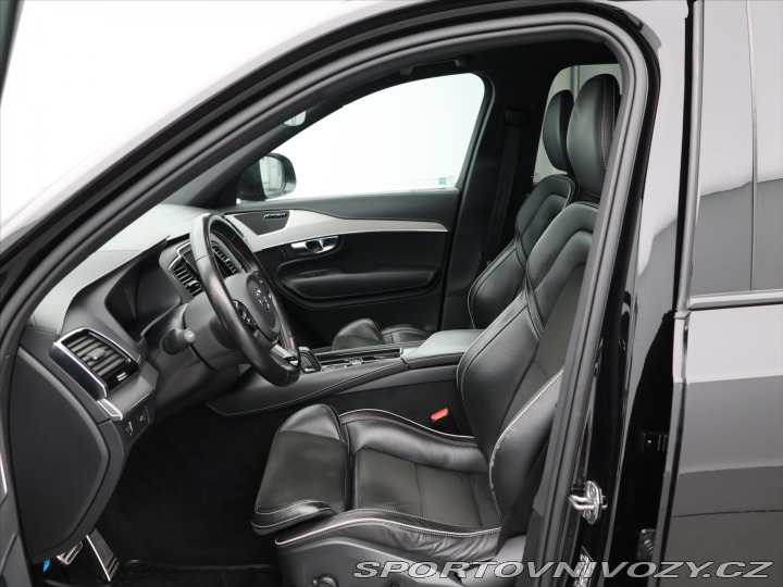 Volvo Ostatní modely XC90 2.0 B6 220kW R-Design CZ 2020