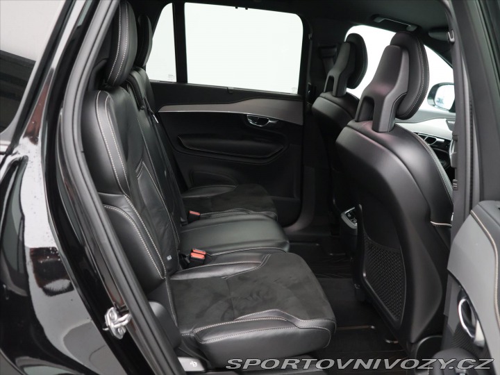 Volvo Ostatní modely XC90 2.0 B6 220kW R-Design CZ 2020