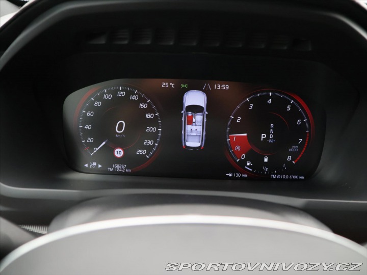 Volvo Ostatní modely XC90 2.0 B6 220kW R-Design CZ 2020