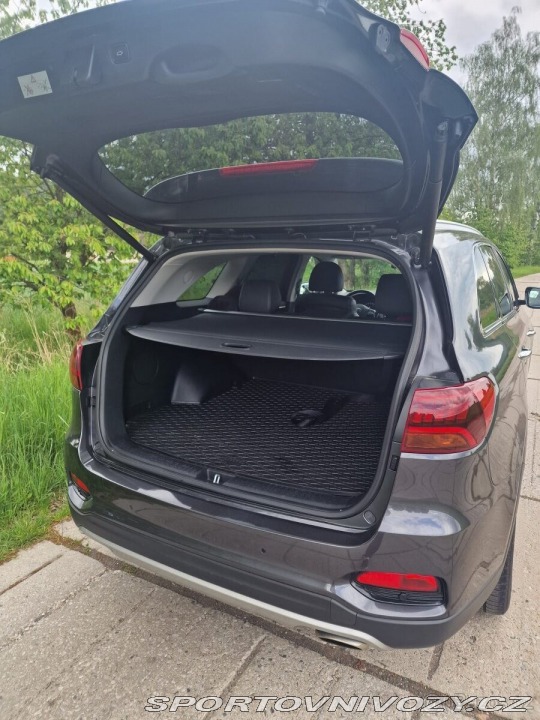 Kia Ostatní modely Sorento 2,2   CRDi 4x4 AT ,27.11. 1800