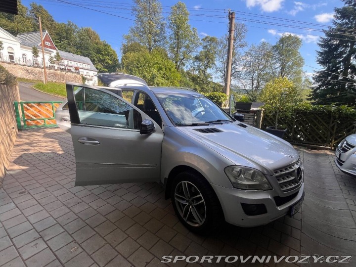 Mercedes-Benz Ostatní modely Třídy M 3,0   ML 350 CDI 4MATIC, 2010