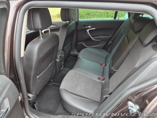 Opel Ostatní modely Insignia 2,0 CDTi manuál 1800