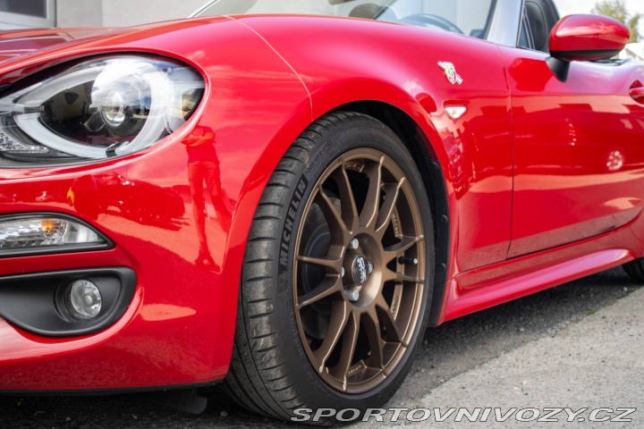 Fiat 124 Spider 1.4 Turbo MultiAir / 103 2016