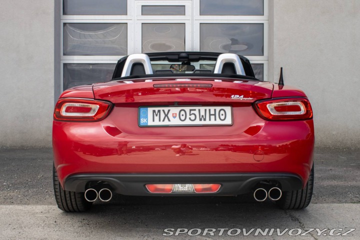 Fiat 124 Spider 1.4 Turbo MultiAir / 103 2016