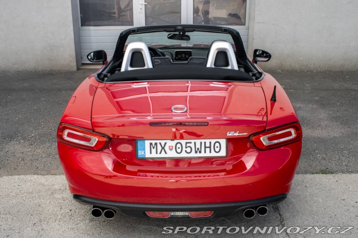 Fiat 124 Spider 1.4 Turbo MultiAir / 103 2016