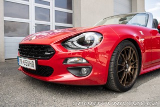 Fiat 124 Spider 1.4 Turbo MultiAir / 103 2016