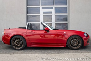 Fiat 124 Spider 1.4 Turbo MultiAir / 103 2016