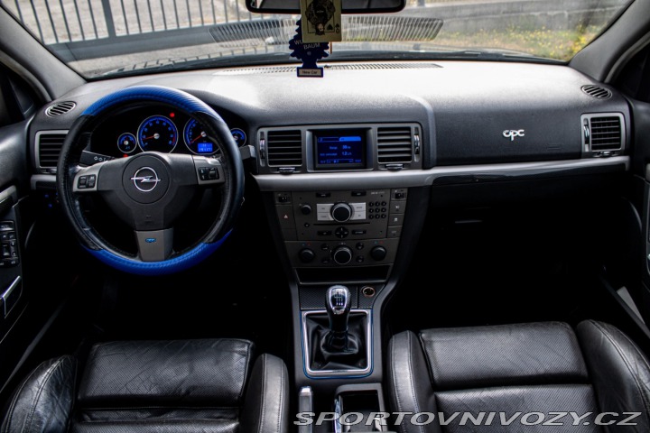 Opel Ostatní modely Vectra  C OPC 2.8 V6 Turbo 206 k 2007