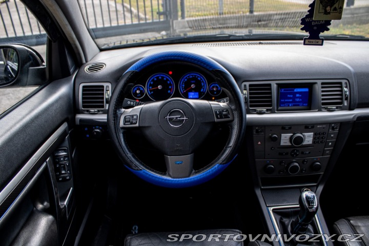 Opel Ostatní modely Vectra  C OPC 2.8 V6 Turbo 206 k 2007