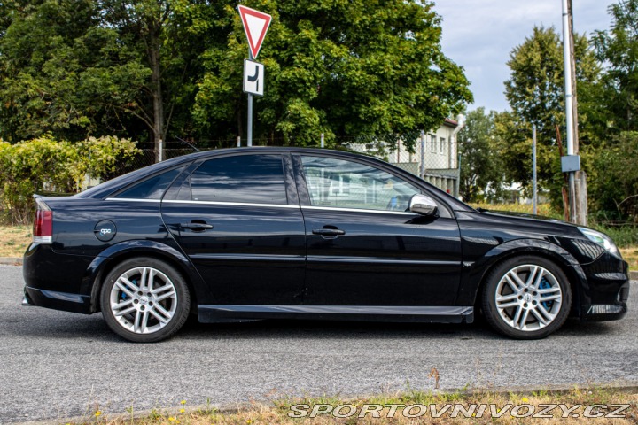 Opel Ostatní modely Vectra  C OPC 2.8 V6 Turbo 206 k 2007