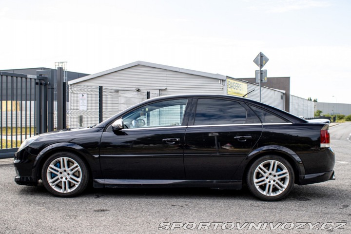 Opel Ostatní modely Vectra  C OPC 2.8 V6 Turbo 206 k 2007