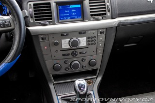 Opel Ostatní modely Vectra C OPC 2.8 V6 Turbo 206 k 2007
