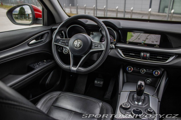 Alfa Romeo Stelvio 2.0 280k Super Q4 AT/8 2 2017