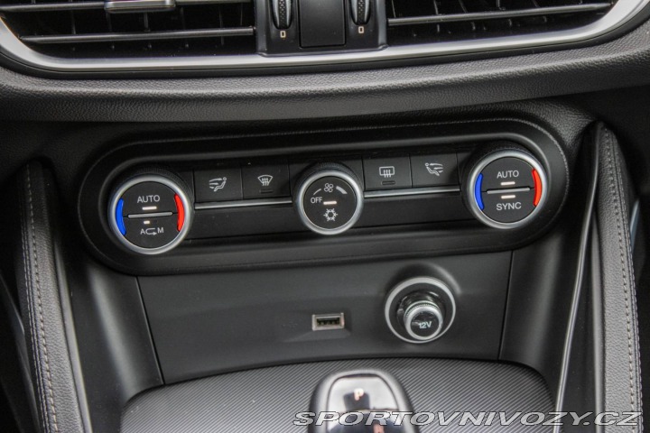 Alfa Romeo Stelvio 2.0 280k Super Q4 AT/8 2 2017