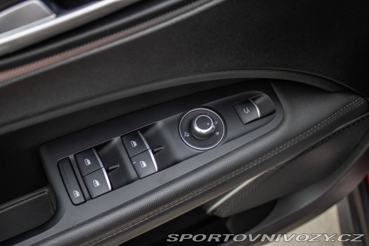 Alfa Romeo Stelvio 2.0 280k Super Q4 AT/8 2 2017
