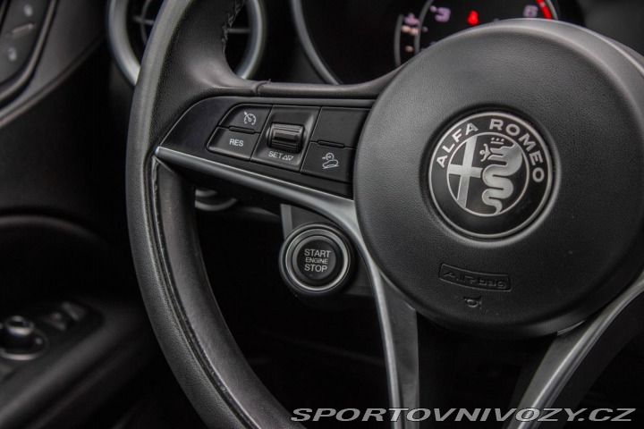 Alfa Romeo Stelvio 2.0 280k Super Q4 AT/8 2 2017