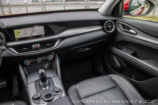 Alfa Romeo Stelvio 2.0 280k Super Q4 AT/8 2 2017
