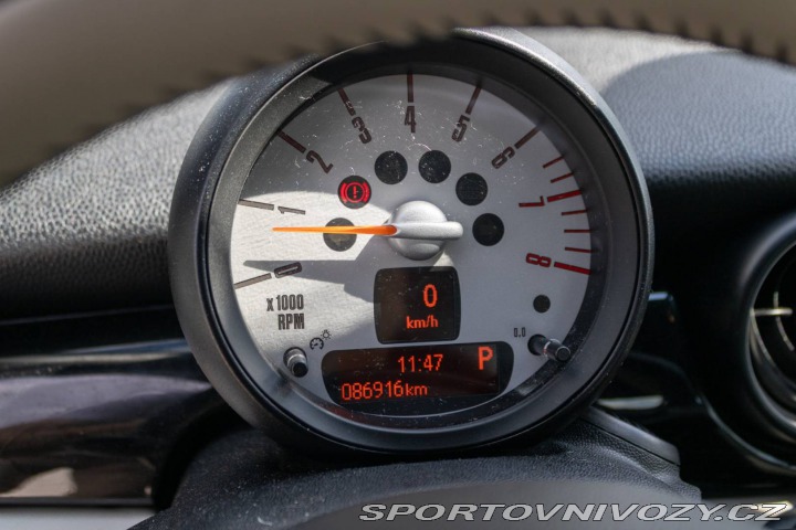Mini Cooper Coupe Automat 90kW / Aj 2013