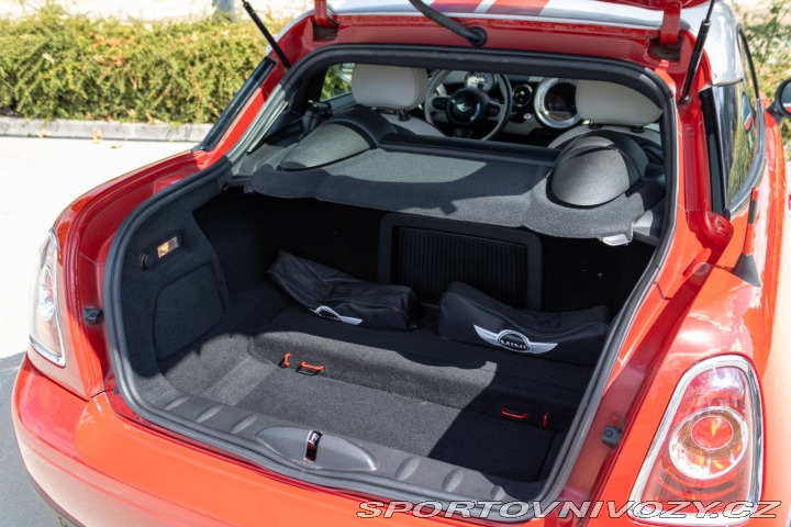 Mini Cooper Coupe Automat 90kW / Aj 2013