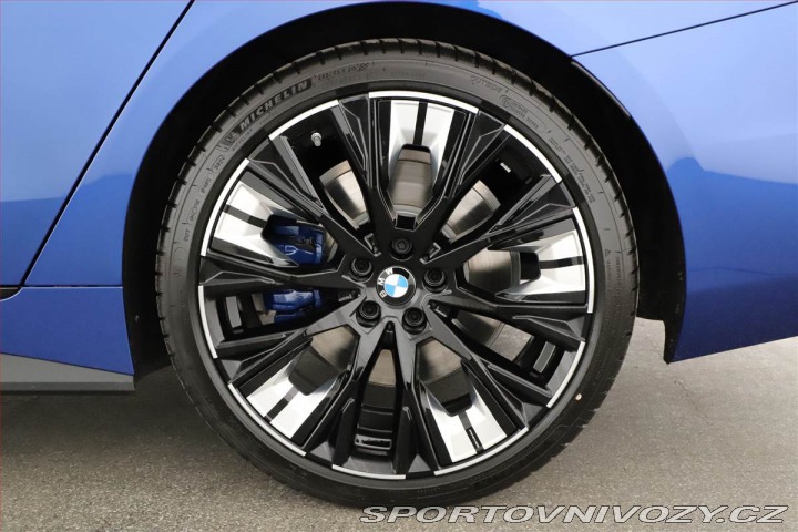 BMW 4 M440i xDrive 2025