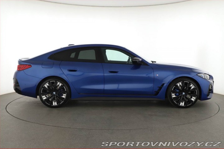 BMW 4 M440i xDrive 2025
