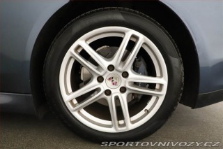 Porsche Panamera V6 2011