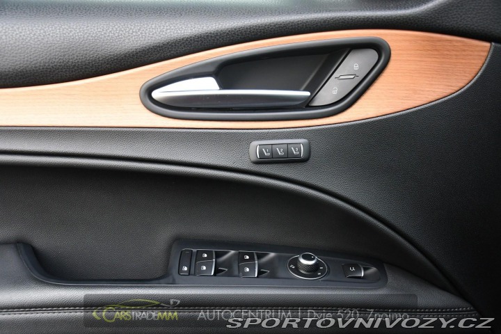 Alfa Romeo Stelvio 2.0 Q4 VELOCE 2017