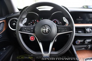 Alfa Romeo Stelvio 2.0 Q4 VELOCE 2017