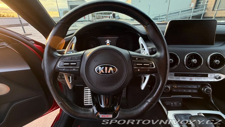 Kia Stinger GT 3.3 T-GDi 8AT 2019