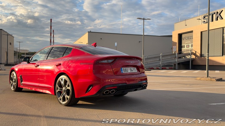 Kia Stinger GT 3.3 T-GDi 8AT 2019