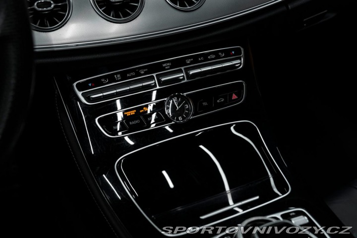Mercedes-Benz E 2017