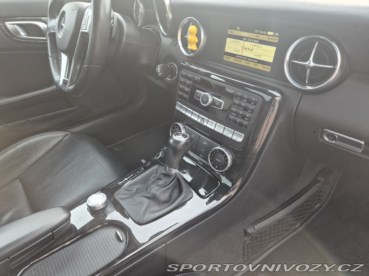 Mercedes-Benz SLK 200 1.8 kompresor 2011