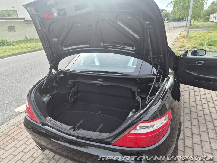 Mercedes-Benz SLK 200 1.8 kompresor 2011