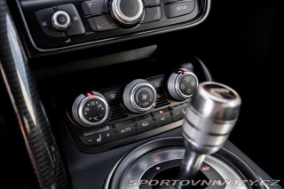 Audi R8 Audi R8 Spyder 5.2 FSI V1 2011