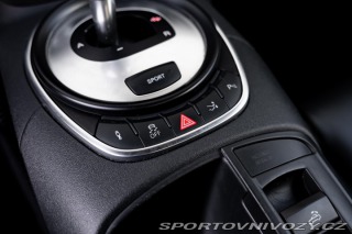 Audi R8 Audi R8 Spyder 5.2 FSI V1 2011