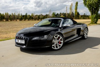 Audi R8 Audi R8 Spyder 5.2 FSI V1 2011