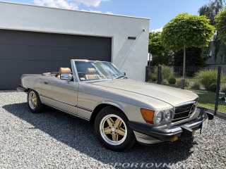 Mercedes-Benz SL 560