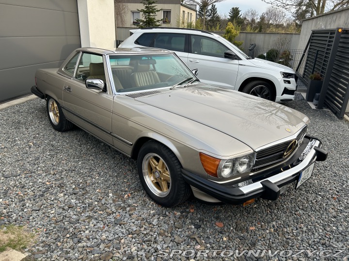 Mercedes-Benz SL 560 1987