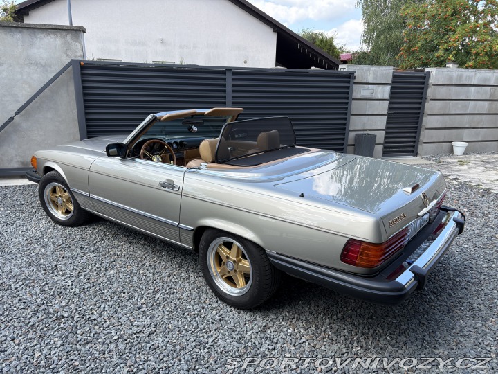 Mercedes-Benz SL 560 1987