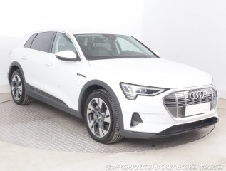 Audi  e-tron  e-tron 50 quattro