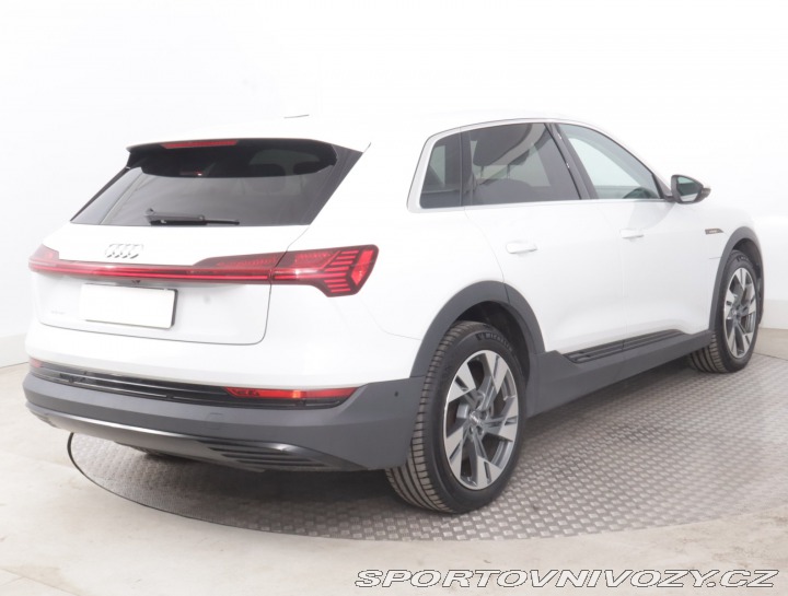 Audi Ostatní modely e-tron e-tron 50 quattro 2020