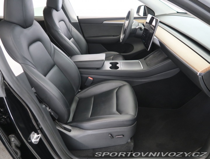 Tesla Model Y Long Range AWD 79kWh 2023