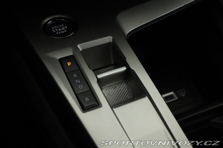 Peugeot 308 Allure Hybrid 180 2022