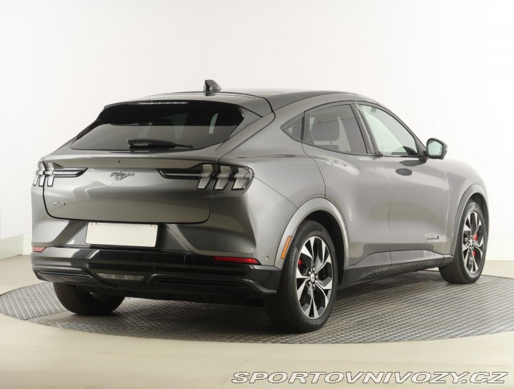 Ford Mustang Mach-E Extended Range AW 2021